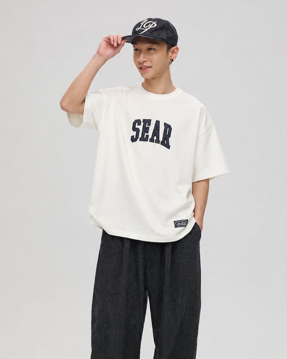 SEAR COLLEGE PATCH TEE W1666