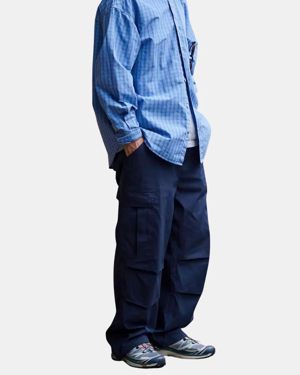 WATER-REPELLENT NYLON CARGO PANTS W1690