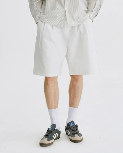 WIDE TUCK SHORTS W1743
