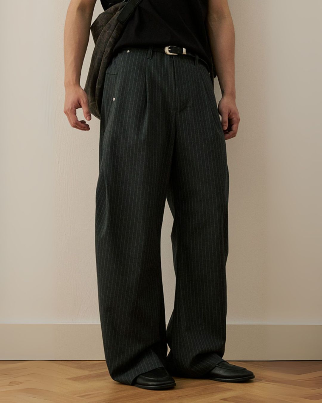 PINSTRIPE WIDE SLACKS W1489
