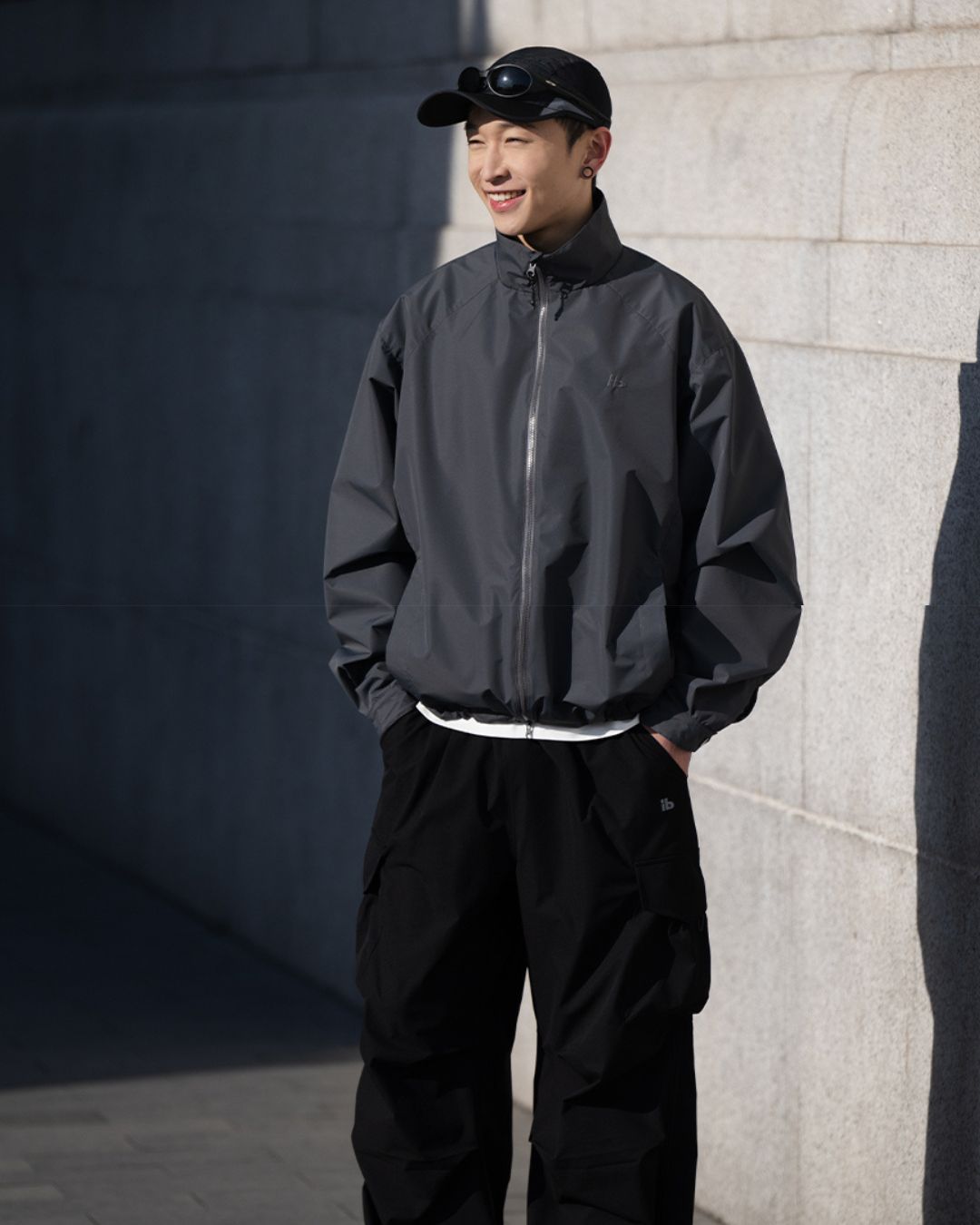 LIGHTWEIGHT STAND COLLAR NYLON JACKET W1493