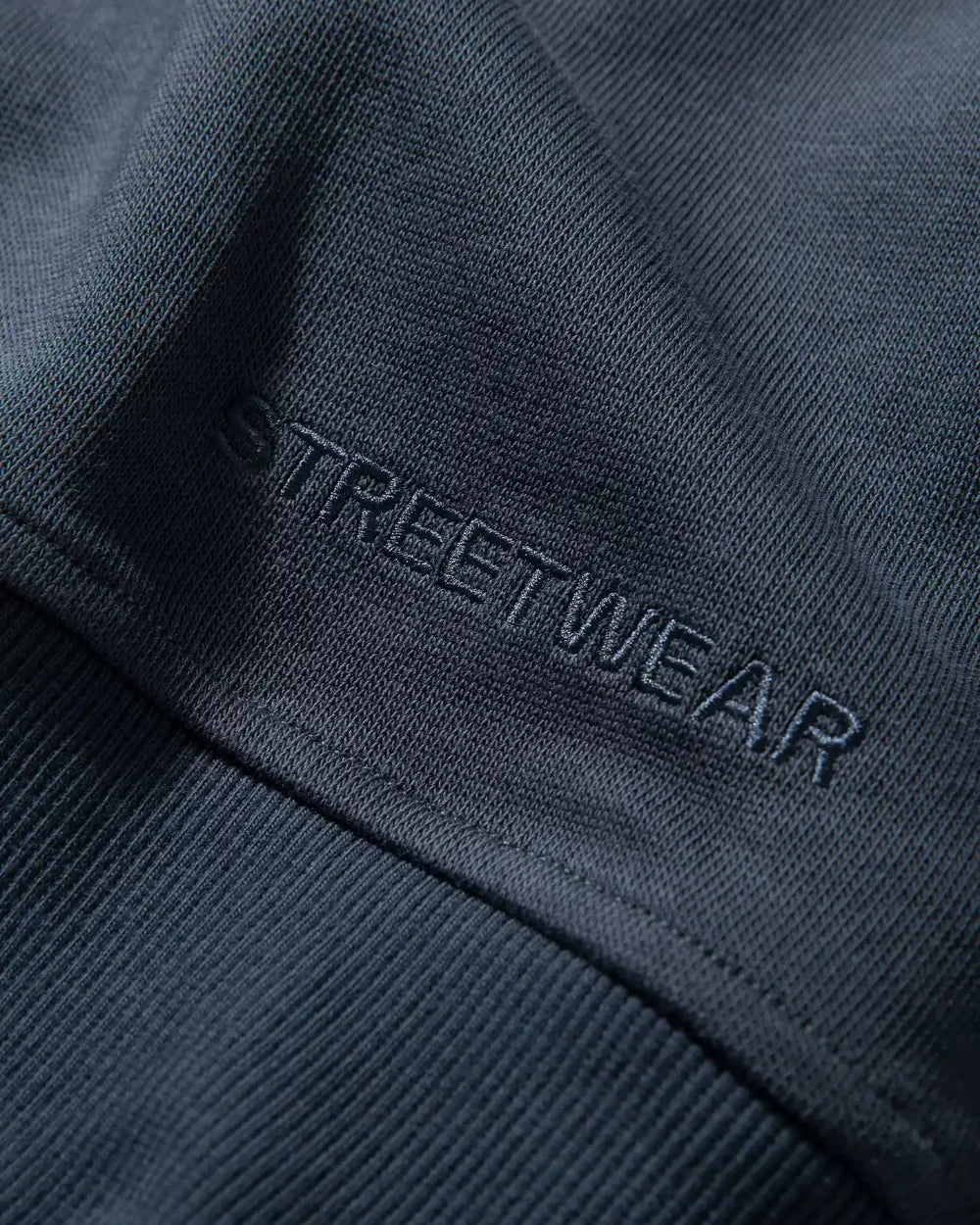 HALF ZIP STAND COLLAR SWEATSHIRT W1957