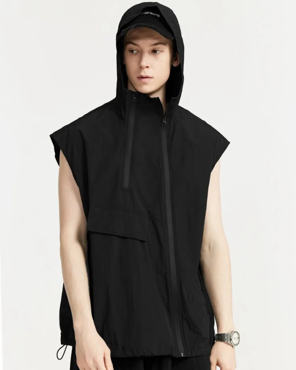 TACTICAL HOODED VEST W1799