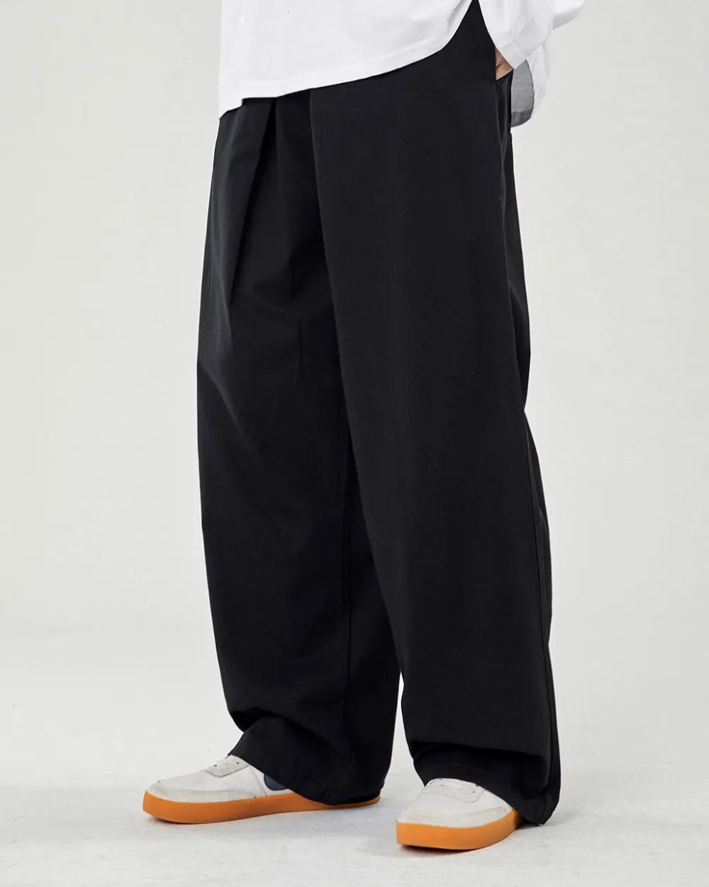 WIDE TUCKED CHINO PANTS W1873
