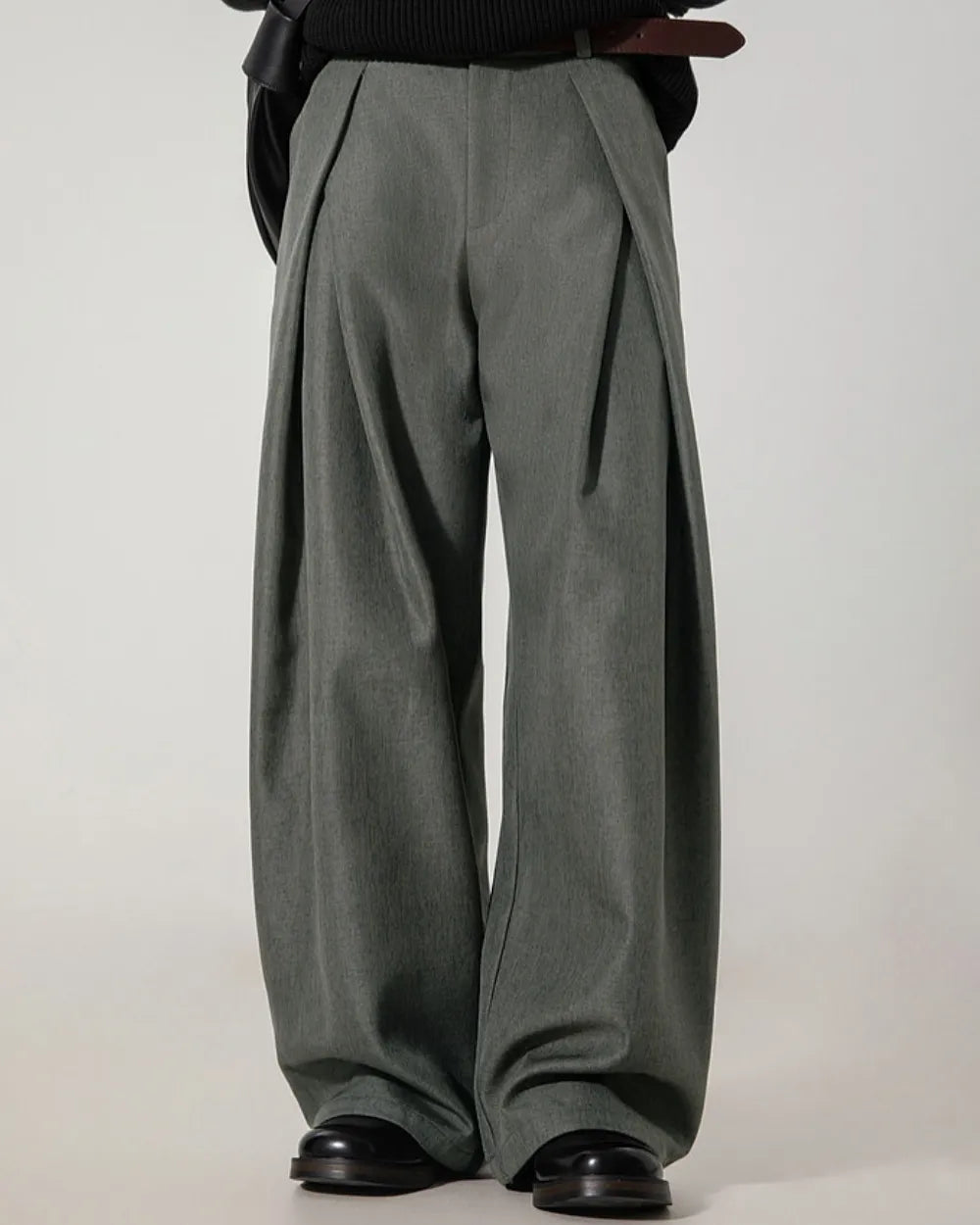 DEEP TUCK WIDE SLACKS W1841