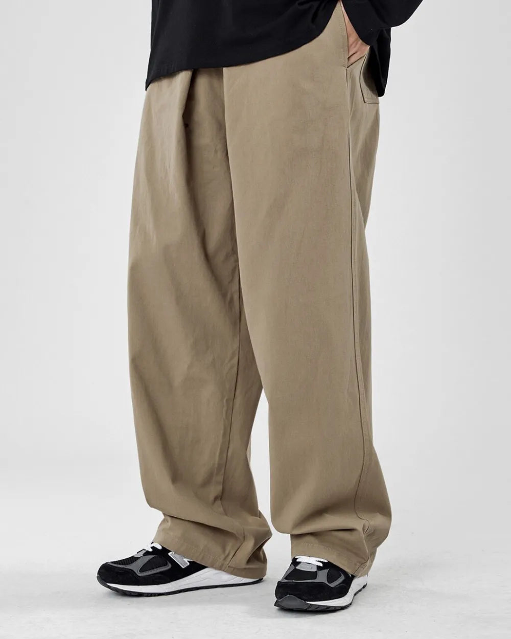 WIDE TUCKED CHINO PANTS W1873