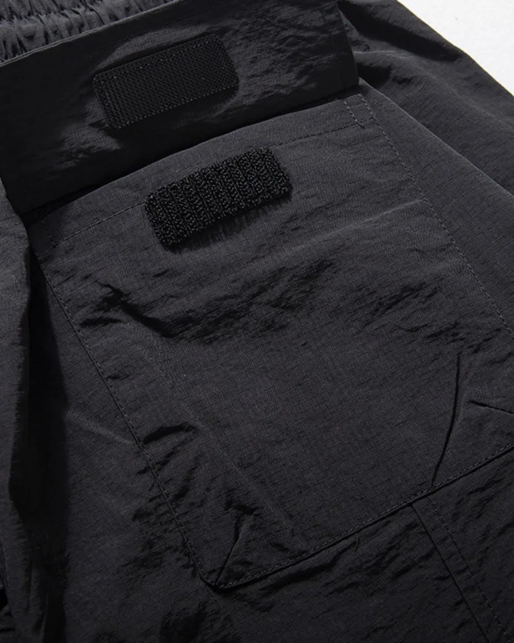 WATERPROOF NYLON SHORTS W1707