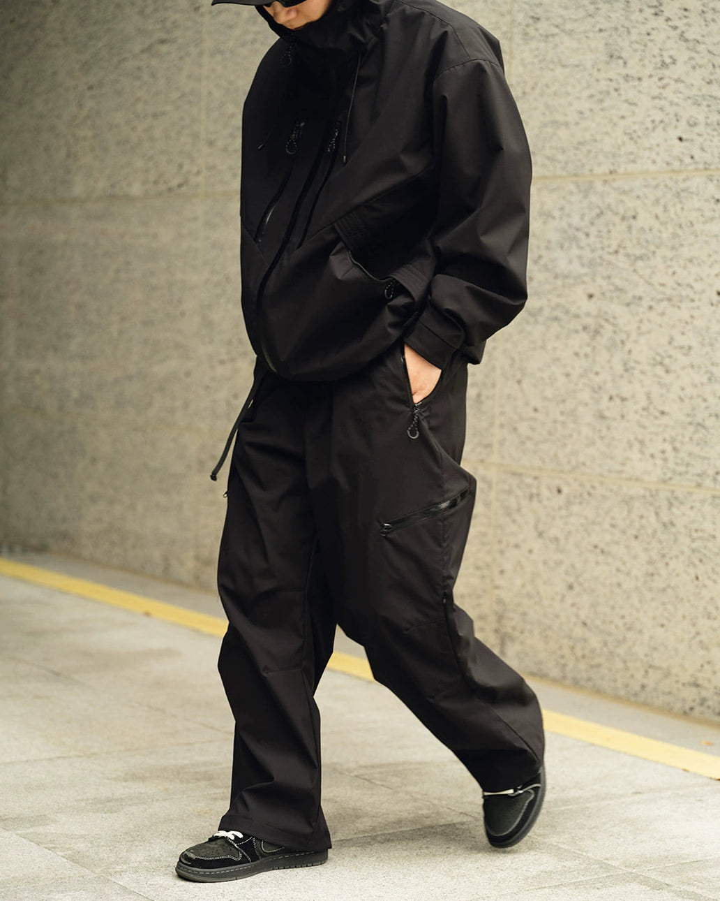 WATER REPELLENT TECH CARGO PANTS W1518