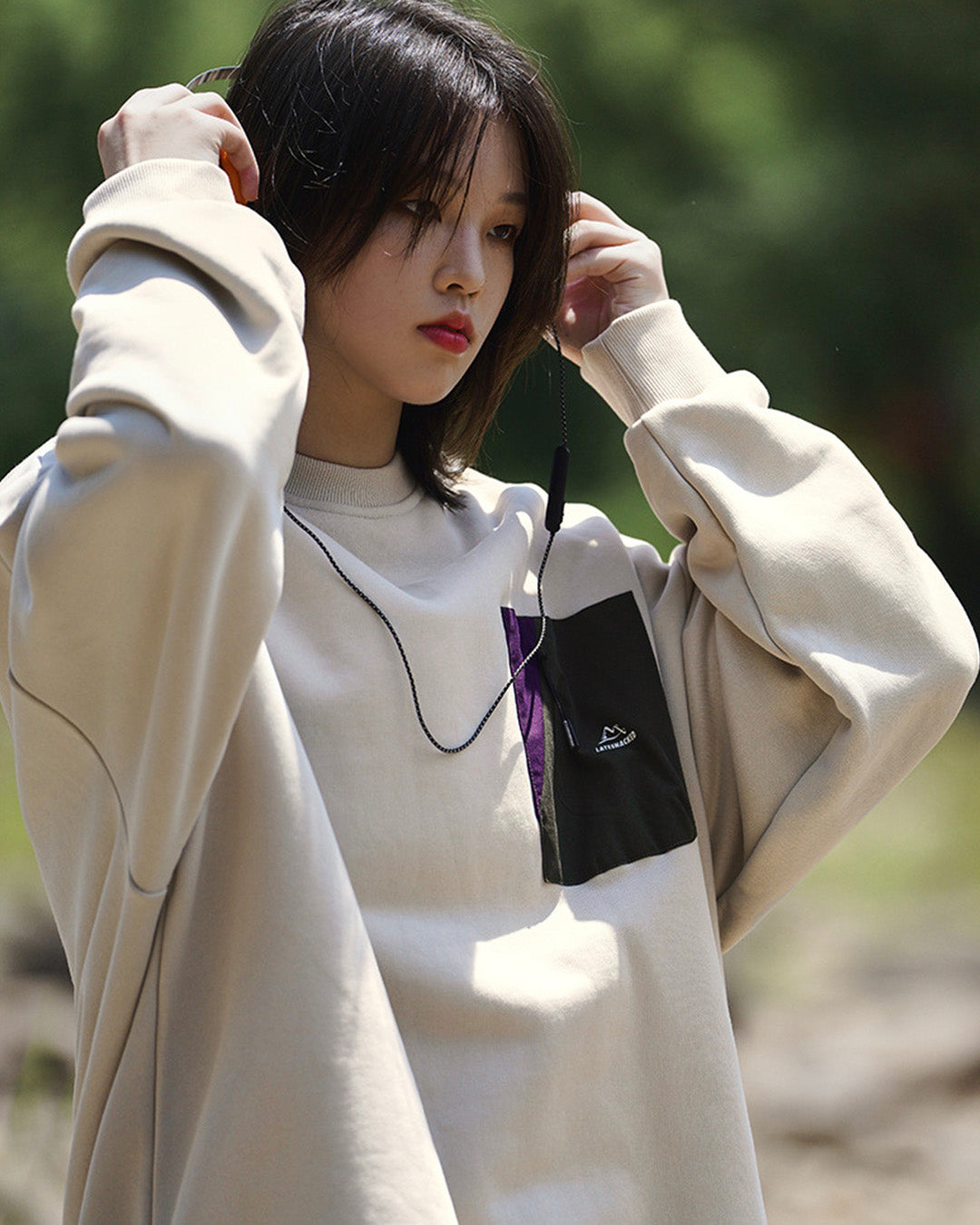 ZIP POCKET CREW SWEAT W642