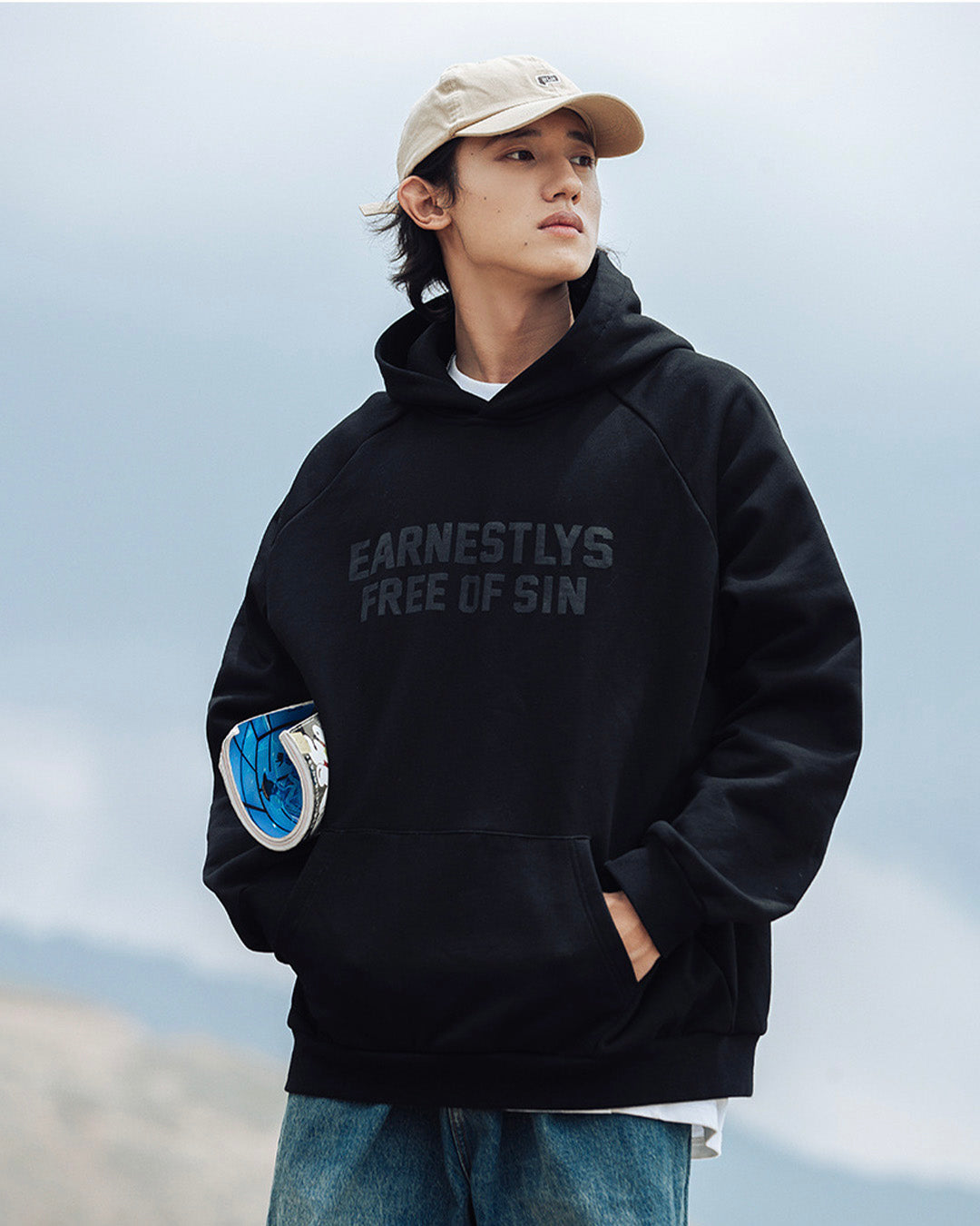 EARNESTLY LOGO HOODIE W649