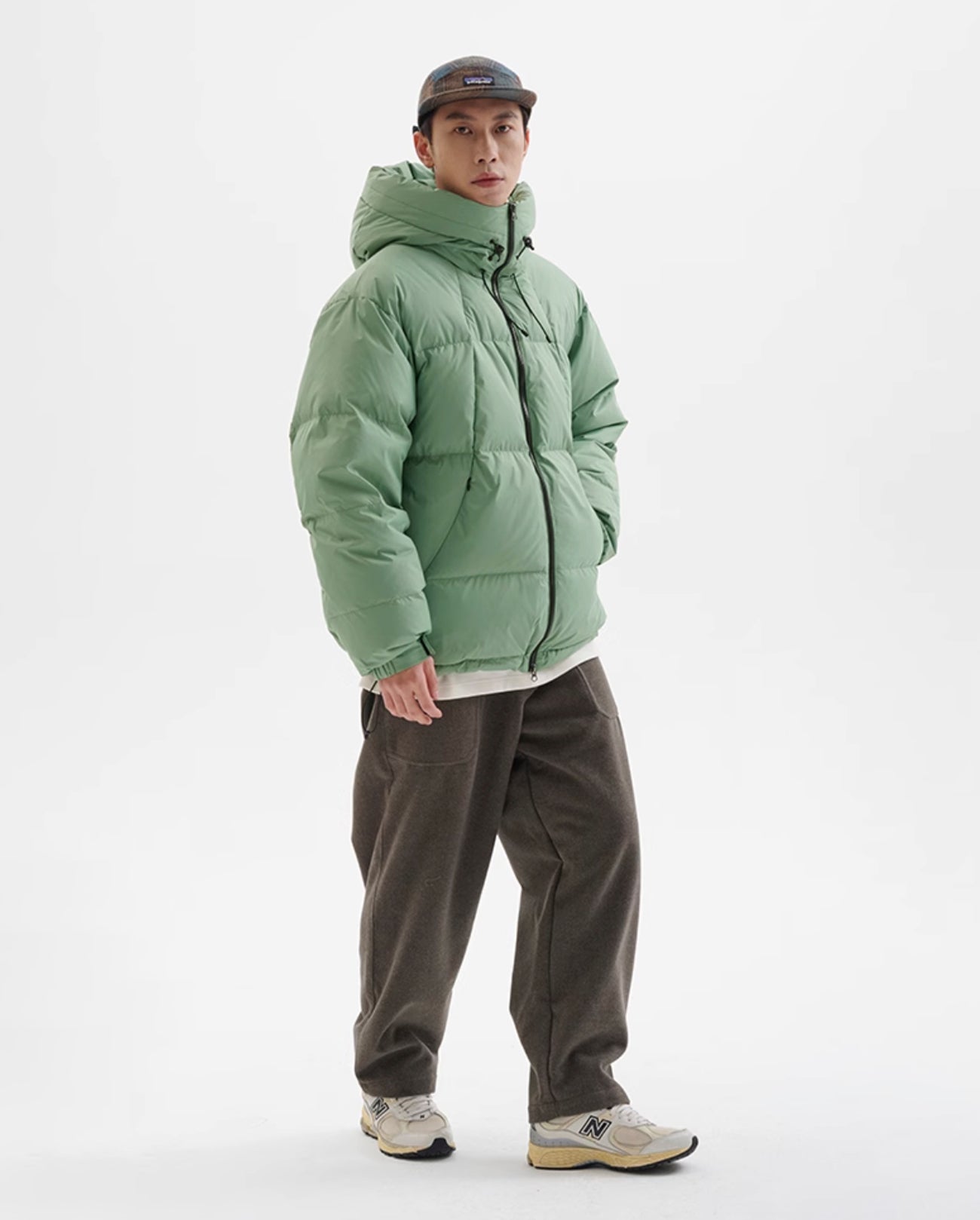 WHITE DUCK DOWN PUFFER JACKET W1287