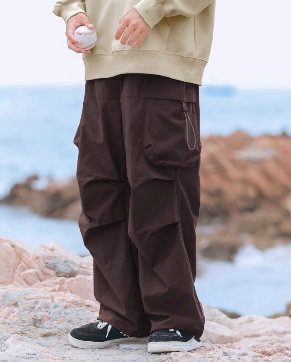 LOOSE TECH PANTS W1292