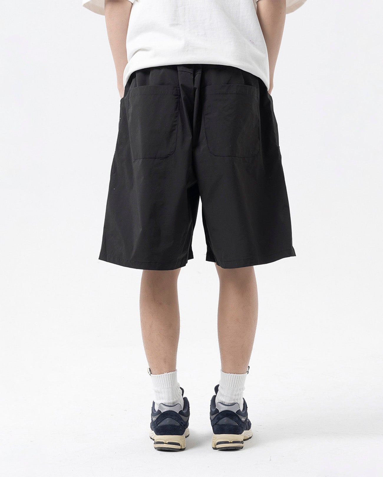 VERTICAL POCKET SHORTS W239