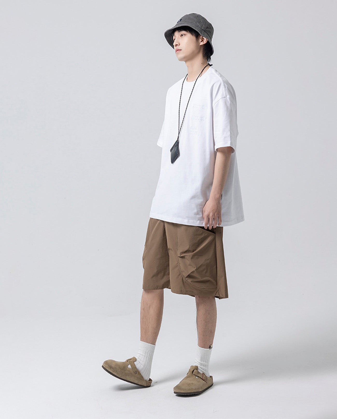 VERTICAL POCKET SHORTS W239