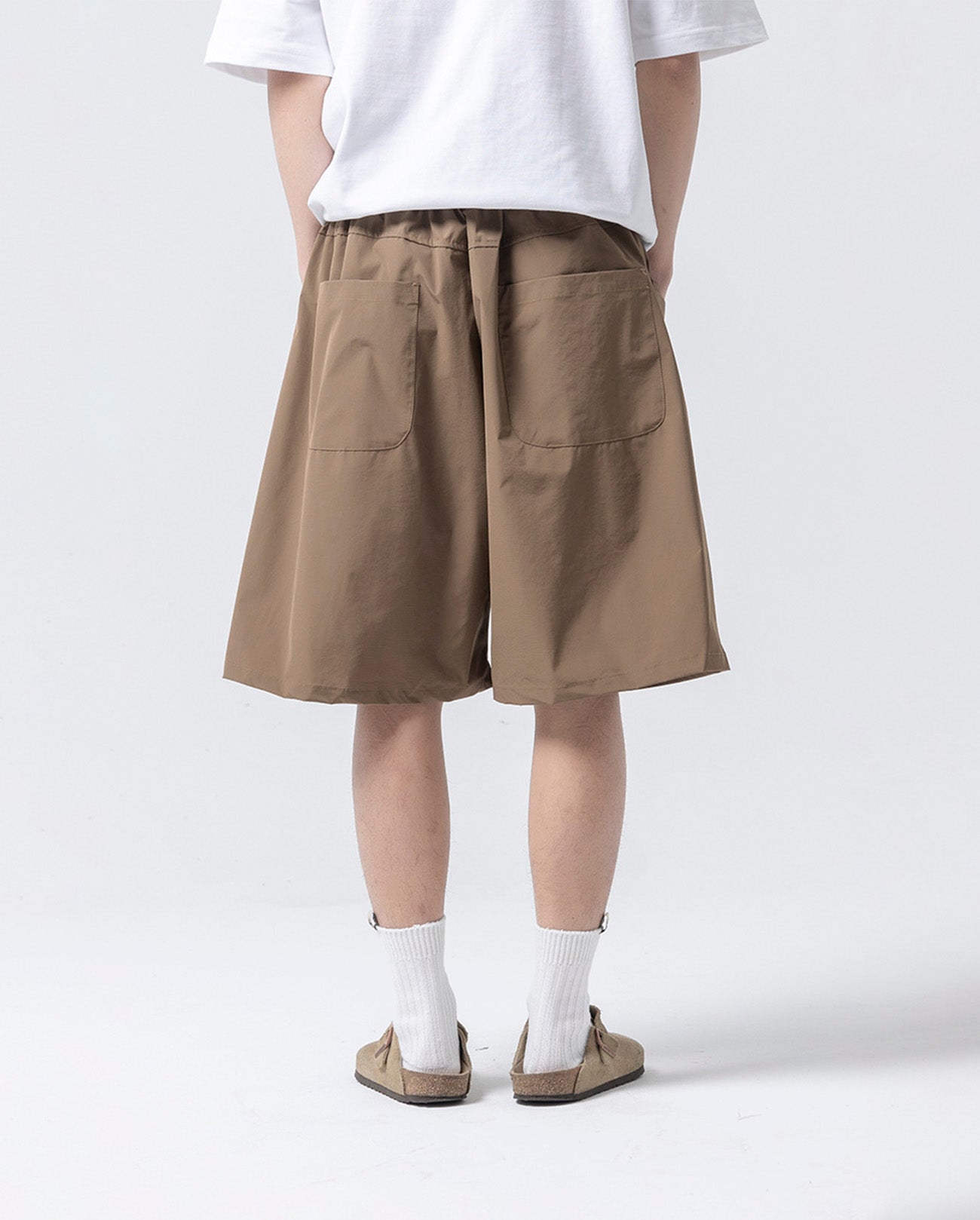 VERTICAL POCKET SHORTS W239